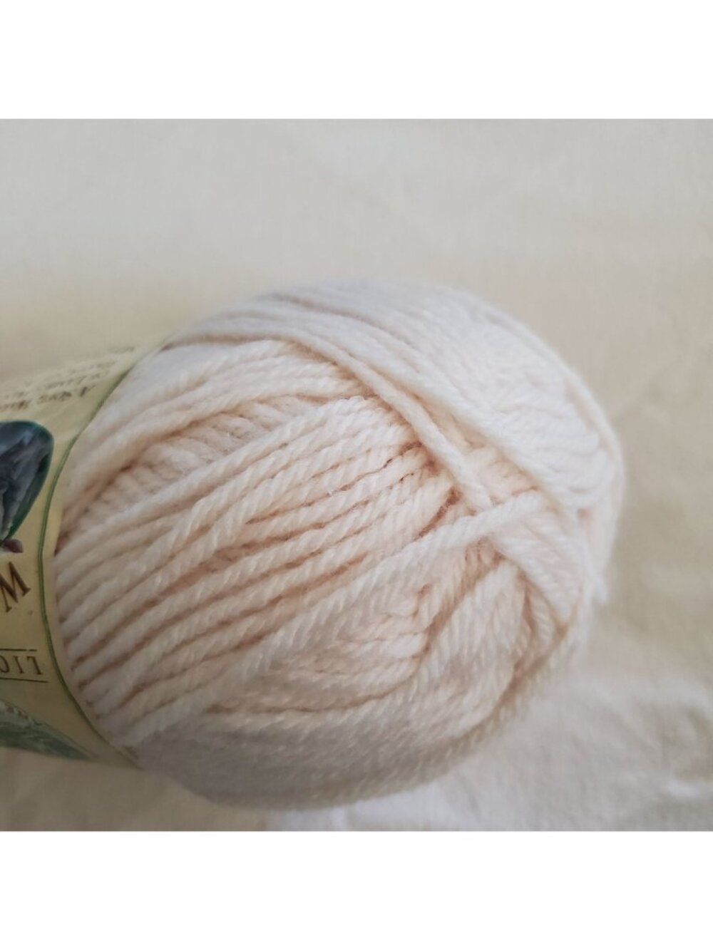 Wool Ease Yarn Fisherman 99 Lion Brand Acrylic Wool Blend - Picture 6 of 7